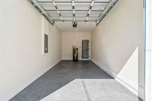 706 Lexington Blvd, Tampa, FL 33612 - Photo 40