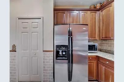 204 Mystic Falls Drive, Apollo Beach, FL 33572 - Photo 18