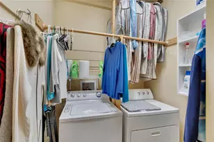 204 Mystic Falls Dr, Apollo Beach, FL 33572 - Photo 36