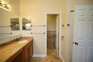 10905 Capstan Lake Dr, Riverview, FL 33579 - Photo 16