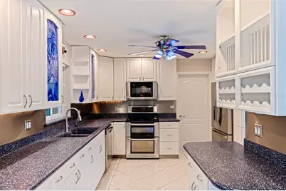 290 1st Street W, Tierra Verde, FL 33715 - Photo 22