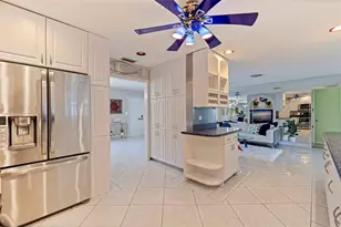 290 1st St W, Tierra Verde, FL 33715 - Photo 20