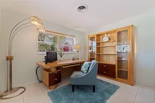 290 1st St W, Tierra Verde, FL 33715 - Photo 36