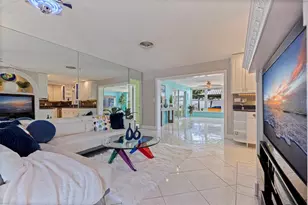 290 1st St W, Tierra Verde, FL 33715 - Photo 16