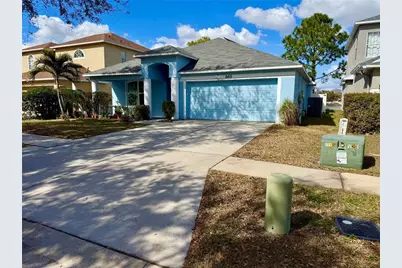 8415 Canterbury Lake Boulevard, Tampa, FL 33619 - Photo 2