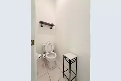 8415 Canterbury Lake Boulevard, Tampa, FL 33619 - Photo 24