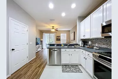 12711 Sunland Court, Tampa, FL 33625 - Photo 8