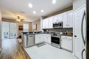 12711 Sunland Ct, Tampa, FL 33625 - Photo 6