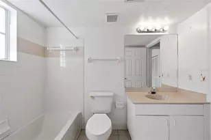 3176 Tamarind Cir, Kissimmee, FL 34747 - Photo 16