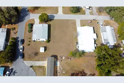 4550 Charter Street, Zephyrhills, FL 33542 - Photo 50