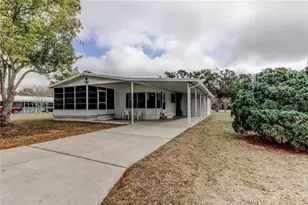 4550 Charter St, Zephyrhills, FL 33542 - Photo 44