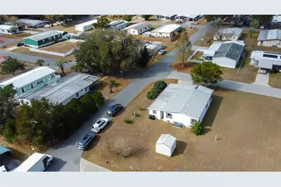 4550 Charter Street, Zephyrhills, FL 33542 - Photo 8