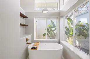 512 Crystal Grove Blvd, Lutz, FL 33548 - Photo 32