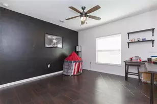 13330 Waterford Castle Dr, Dade City, FL 33525 - Photo 6