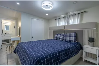 806 Chadsworth Avenue, Seffner, FL 33584 - Photo 12