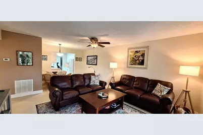 10035 63rd Avenue N #3, Saint Petersburg, FL 33708 - Photo 4