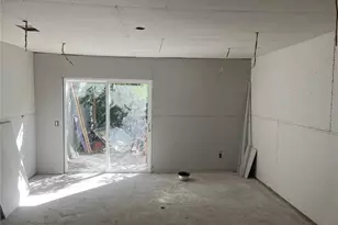 6138 Oak Cluster Cir, Tampa, FL 33634 - Photo 2