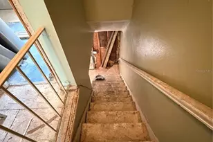 6138 Oak Cluster Cir, Tampa, FL 33634 - Photo 6