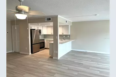 661 Poinsettia Avenue #109, Clearwater Beach, FL 33767 - Photo 12