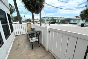 661 Poinsettia Ave, Clearwater Beach, FL 33767 - Photo 10