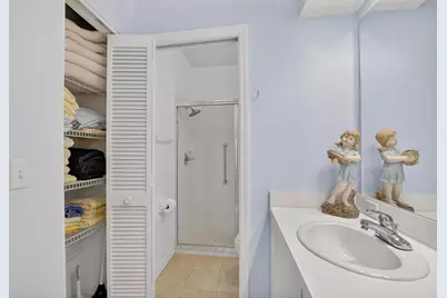 1122 Golfview Woods Drive #1122, Sun City Center, FL 33573 - Photo 32