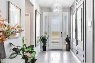 9822 Shoreline Vw Wy, Wesley Chapel, FL 33545 - Photo 4