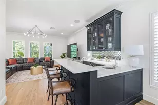 2909 W Bay Vista Ave, Tampa, FL 33611 - Photo 12