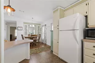 5533 Regal Way, Zephyrhills, FL 33541 - Photo 10