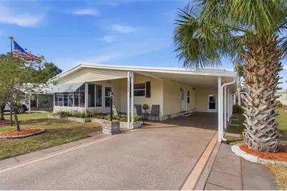 5533 Regal Way, Zephyrhills, FL 33541 - Photo 4