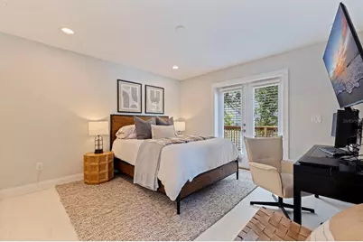 4749 Legacy Park Drive, Tampa, FL 33611 - Photo 10