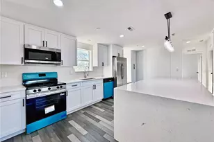 37466 Phelps Rd, Zephyrhills, FL 33541 - Photo 18