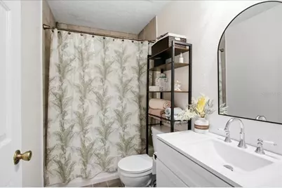18101 Paradise Point Drive W, Tampa, FL 33647 - Photo 28