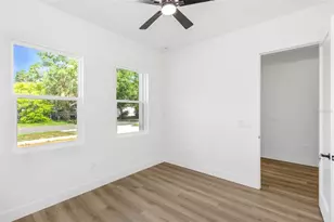 4403 43rd Street N, Saint Petersburg, FL 33714 - Photo 32