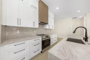 4403 43rd Street N, Saint Petersburg, FL 33714 - Photo 10
