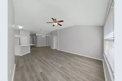 705 Straw Lake Drive, Brandon, FL 33510 - Photo 4