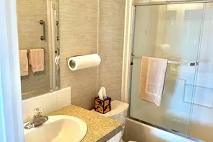 11228 102 St N, Largo, FL 33773 - Photo 14