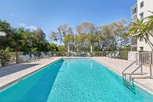 8199 Terrace Garden Dr N, Saint Petersburg, FL 33709 - Photo 62