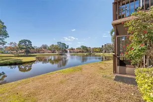 8199 Terrace Garden Dr N, Saint Petersburg, FL 33709 - Photo 38