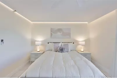 7430 Sunshine Skyway Lane S #305, Saint Petersburg, FL 33711 - Photo 22