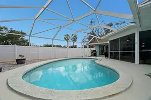 101 Chestnut Cir, Safety Harbor, FL 34695 - Photo 36