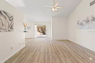 603 Sand Ridge Dr, Valrico, FL 33594 - Photo 10