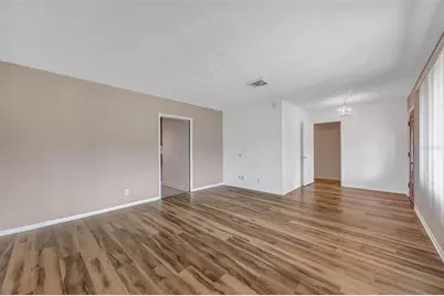 6902 Potts Road, Riverview, FL 33569 - Photo 10