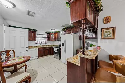 6807 Dickinson Court, Tampa, FL 33634 - Photo 8