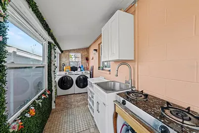 6807 Dickinson Court, Tampa, FL 33634 - Photo 22