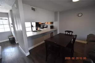 5106 Sunridge Palms Dr, Tampa, FL 33617 - Photo 6