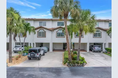 117 Yacht Club Lane, Tierra Verde, FL 33715 - Photo 2