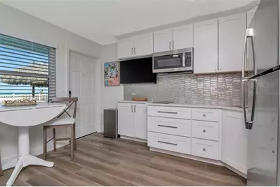 2700 Gulf Boulevard #2W, Belleair Beach, FL 33786 - Photo 8