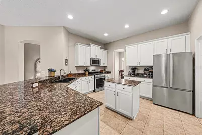 12251 Creek Edge Drive, Riverview, FL 33579 - Photo 10