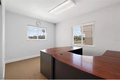 2672 66th Street N, Saint Petersburg, FL 33710 - Photo 12