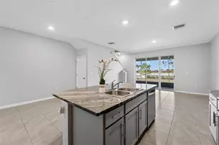 188 Mangrove Shade Cir, Apollo Beach, FL 33572 - Photo 8